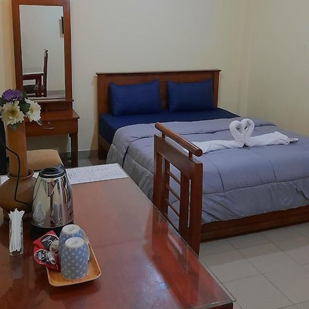 Madara Hotel 霍勒讷 外观 照片